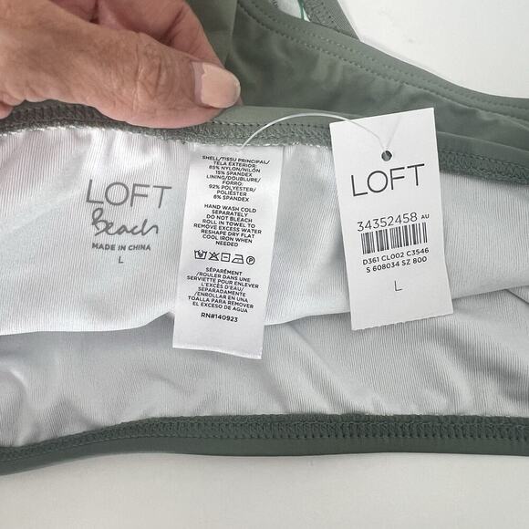 LOFT Bikini Set Size Large Green Halter Swimwear Resort Beach NEW - Picture 2 of 4